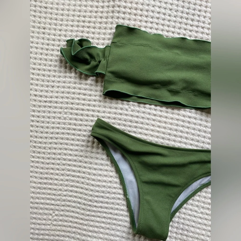Shein Bikini Set - Picture 4 of 5